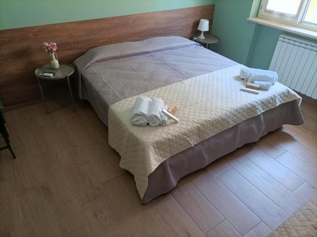 Incastro B&B In Кротоне Екстериор снимка