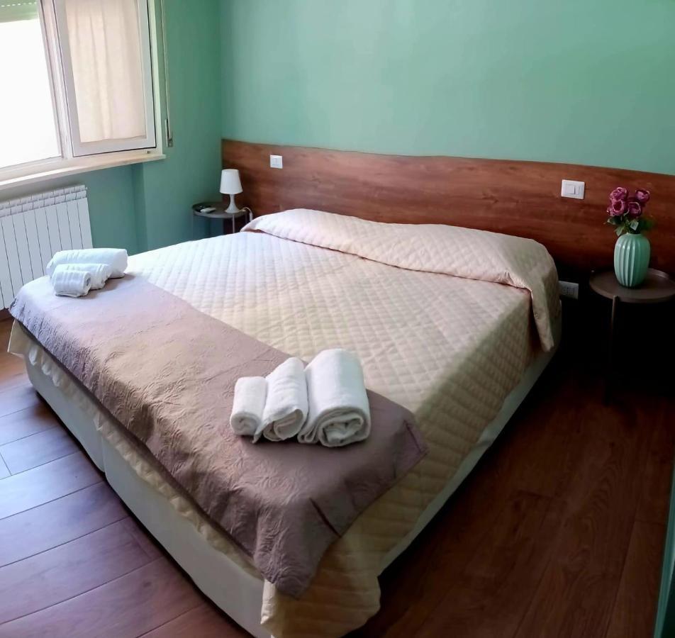 Incastro B&B In Кротоне Екстериор снимка